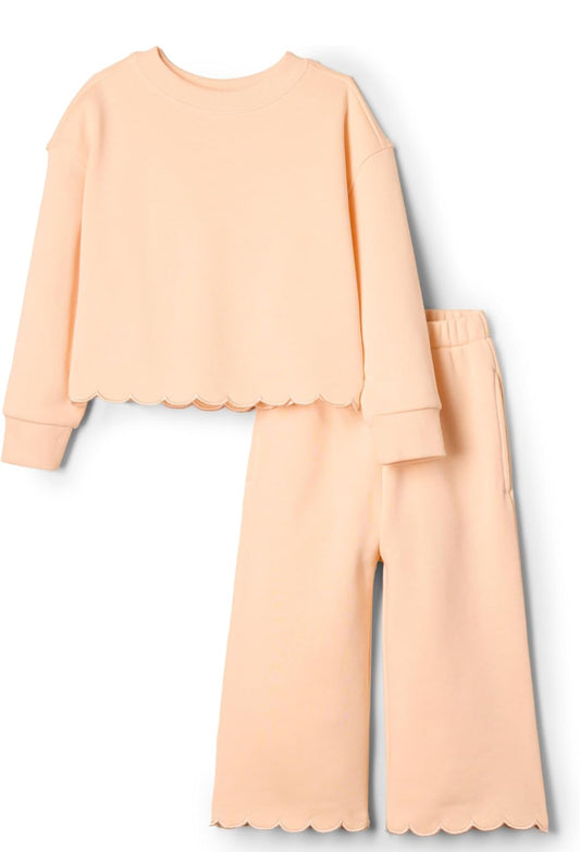 peachy scalloped edge pullover + pant set