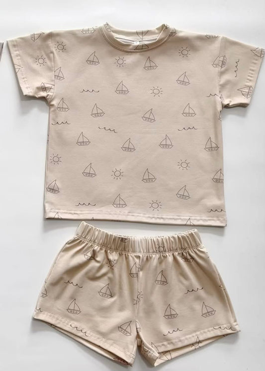 sail boat two piece set
